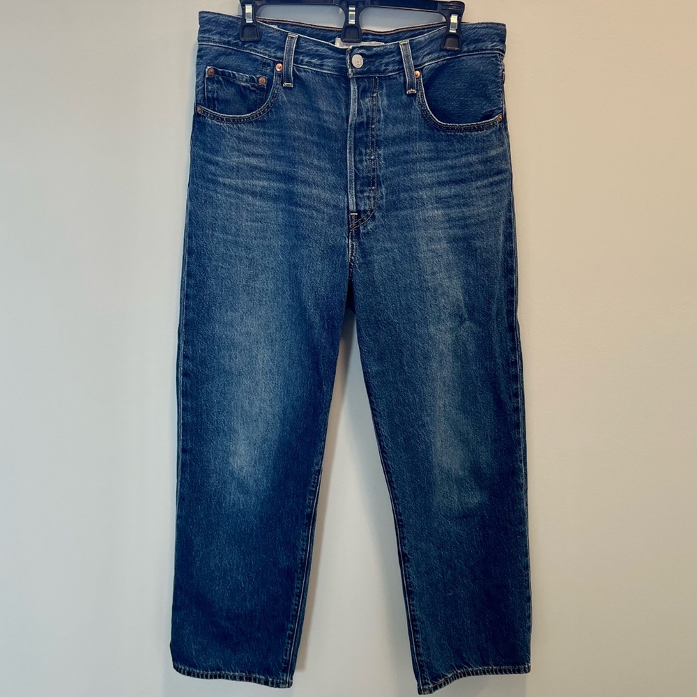 Levi’s Straight Ankle Jeans Size 30